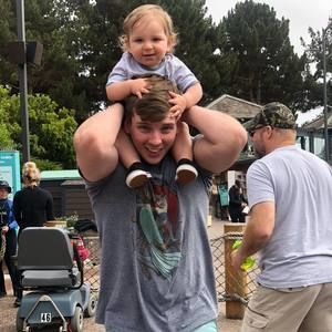 Meet your Posher, Jonmikel